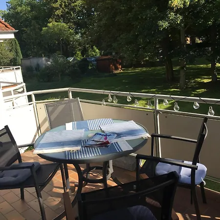 Fornfeist Lägenhet Zinnowitz